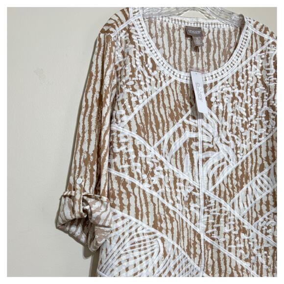 Chico’s Women’s 3 Highland Park Animal Print Embroidered 3/4 Sleeve Popover Top - Picture 5 of 11